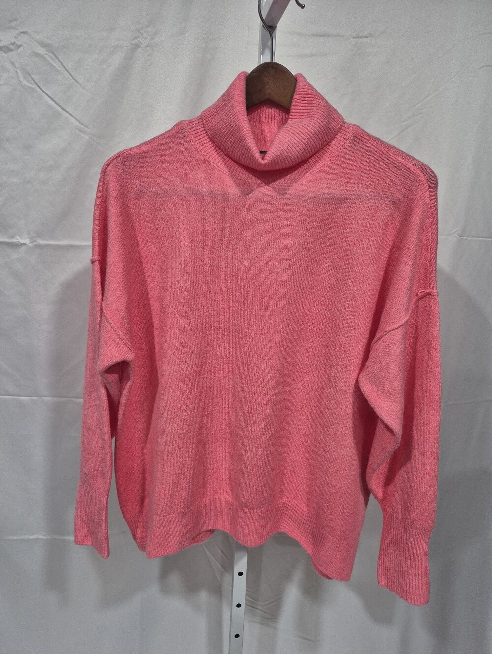 Vince Camuto Pink Turtleneck Sweater, L